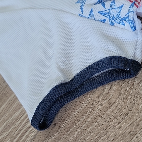 NWT Roxy T shirt size L - Picture 11 of 12